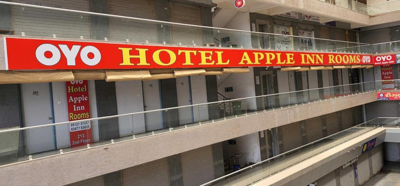 סוראט Oyo Hotel Apple Inn מראה חיצוני תמונה